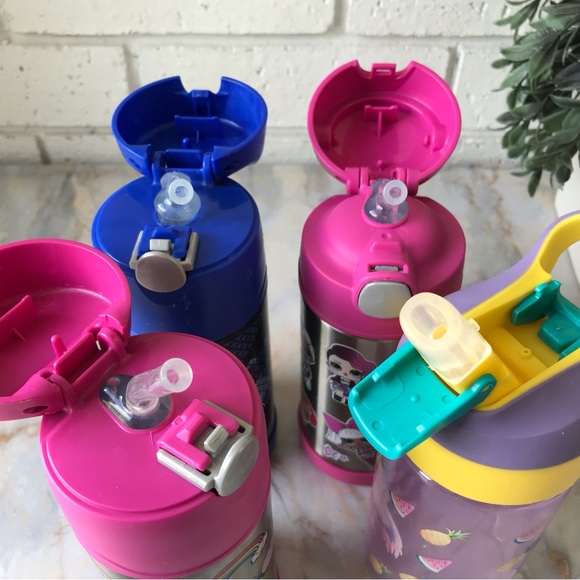 Thermos/Zakk Funtainers Set of 4
Insulated 12oz Water Juice Bottles - Picture 4 of 10